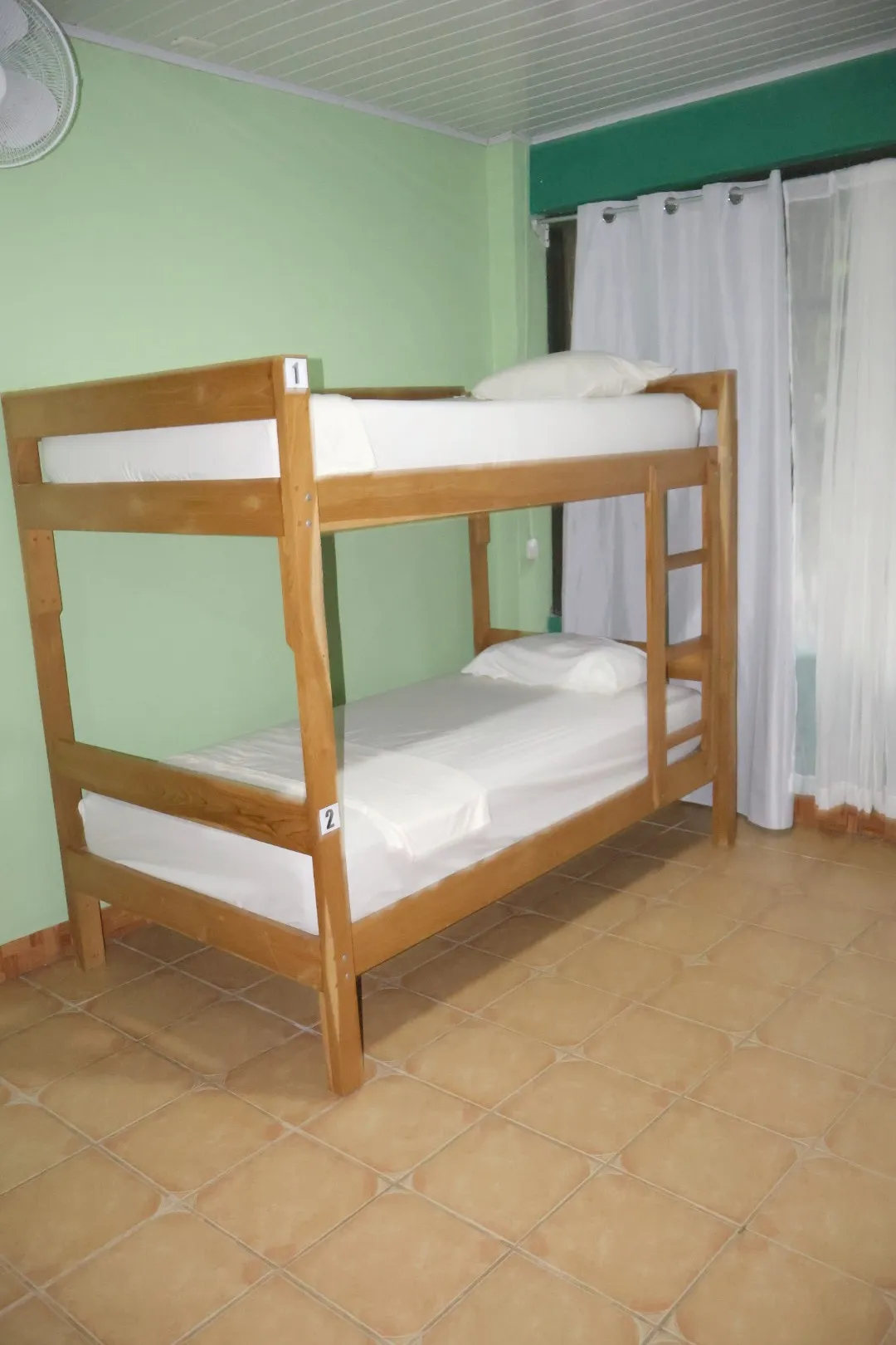 Dormitorio I (compartido)
